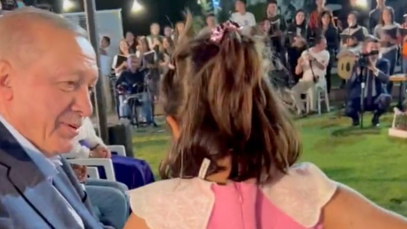 Cumhurbaşkanı Erdoğan'la Vanlı çocuğun duygusal anları
