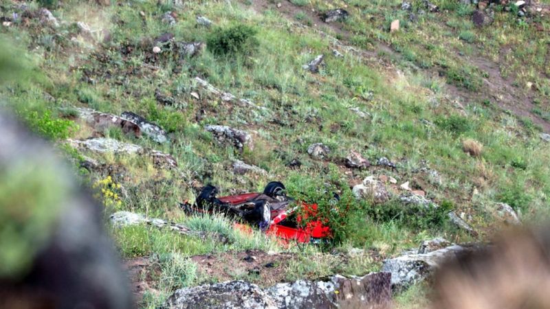 Kayseri'deki çiftin arkadan ittiği aracı uçuruma yuvarlandı