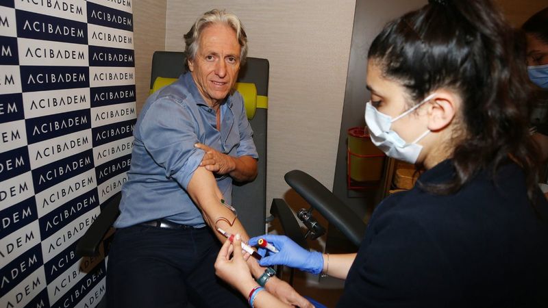 Jorge Jesus'tan Trabzonlu hemşire kan aldı