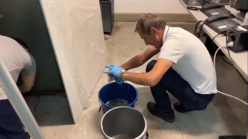 Ankara'da Almanya Büyükelçiliği'ni su bastı