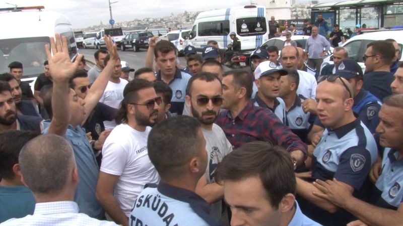 İBB ve Üsküdar zabıtaları arasında gerginlik