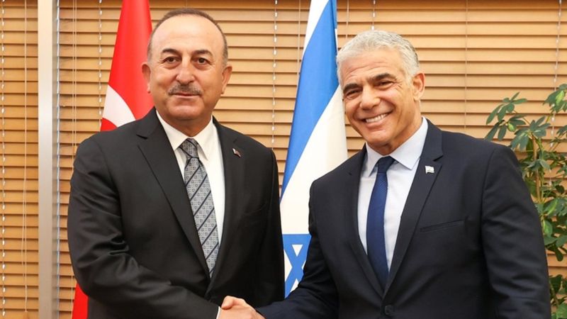 Mevlüt Çavuşoğlu, Yair Lapid ile görüştü