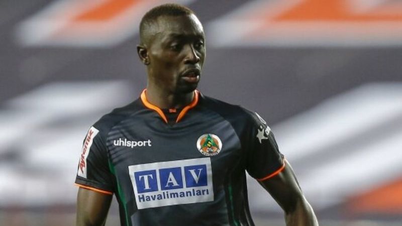 Papiss Cisse: Beni Alanya sahillerine gömün