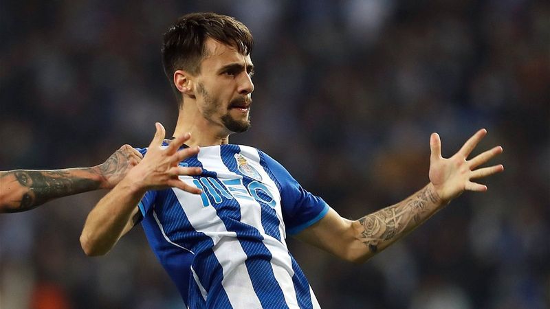 Arsenal'dan 40 milyon euroluk transfer