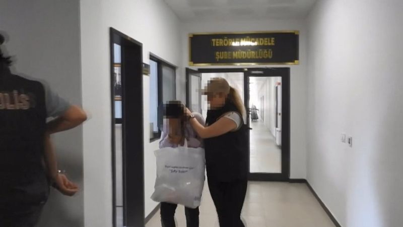 Kocaeli'de PKK kamplarında eğitim alan 2 kişi yakalandı