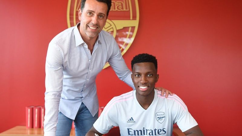 Arsenal, Nketiah'ın sözleşmesini uzattı
