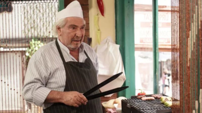 Balkan Ninnisi'nin yıldızı Erdal Özyağcılar'ın eşi Avrupa Yakası'ndan çıktı! 50 yıllık aşk...