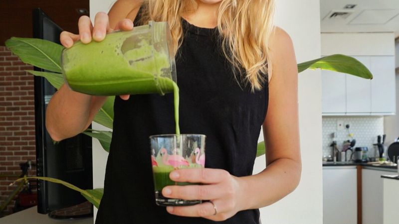 Basit ve doğal: Yaz günlerinde hızlı bir detoks için 8 ipucu