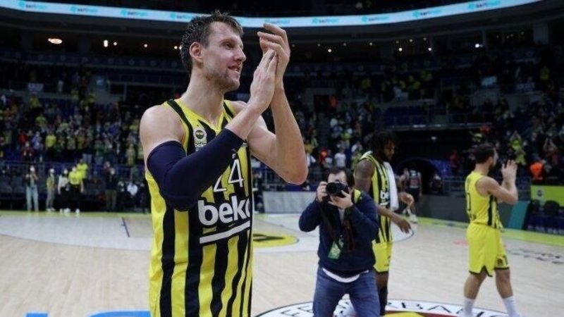 Jan Vesely, Fenerbahçe'den ayrıldı