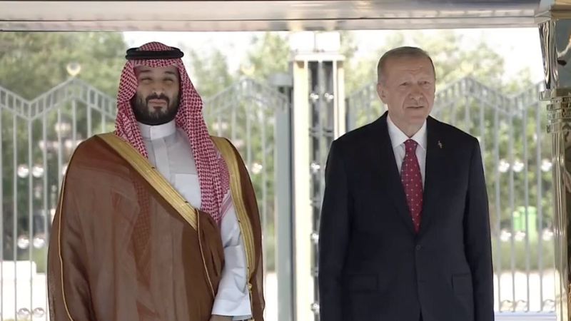 Prens Selman'dan Cumhurbaşkanı Erdoğan'a iadeiziyaret