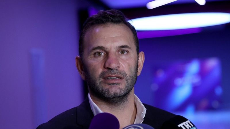 Galatasaray'da Okan Buruk cuma günü imzayı atacak