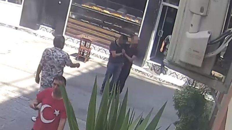 Antalya'da bıçakladığı şahsa tampon yaptı