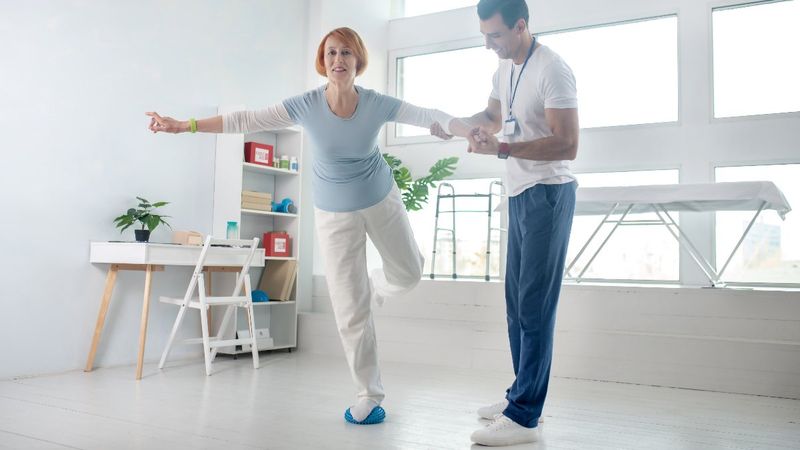 10 saniye tek ayak üzerinde duramıyorsanız sağlığınız tehlikede olabilir