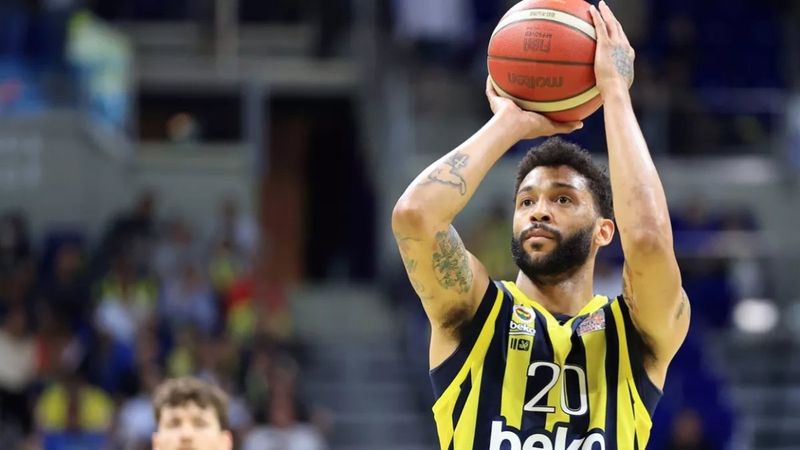 Pierria Henry, Fenerbahçe'ye veda etti