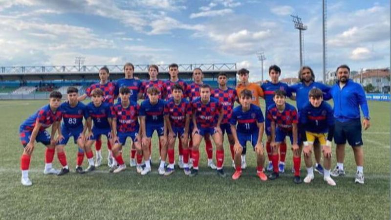 İstanbul Selimiyespor'da hedef ilk 4