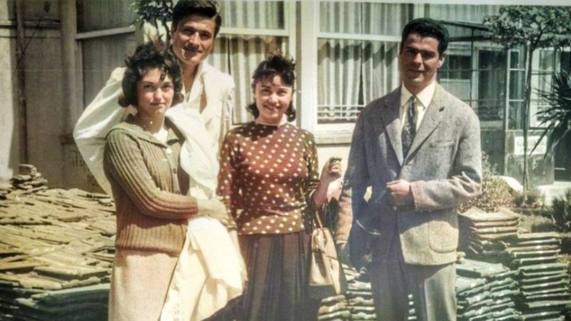 Cüneyt Arkın'ın tıp öğrencisi olduğu dönemden fotoğrafı