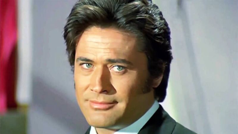 Cüneyt Arkın neden isim değiştirdi? İşte acıklı hikayesi...