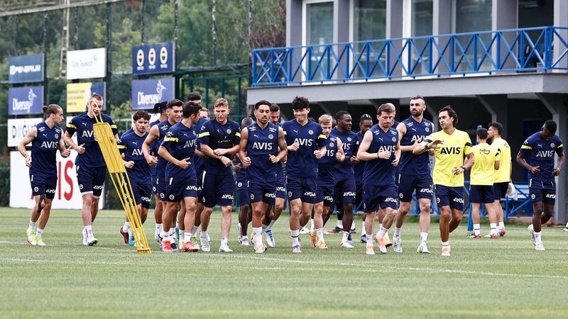 Fenerbahçe'de yabancı sayısı sorunu