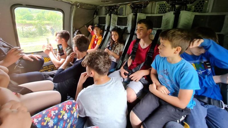 Süleyman Soylu çocukları kırmadı: Helikoptere bindirdi