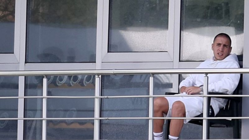 Emre Mor, Al-Shamal maçını tesislerden izledi