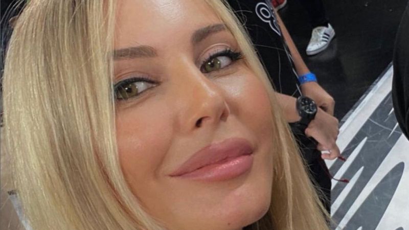 Hande Sarıoğlu son pozuyla ortalığı yıktı! 'Size baklava yaptım'