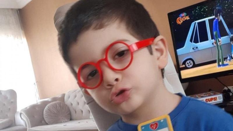 Karaman'da 3'üncü kattan düşen çocuk kurtarılamadı