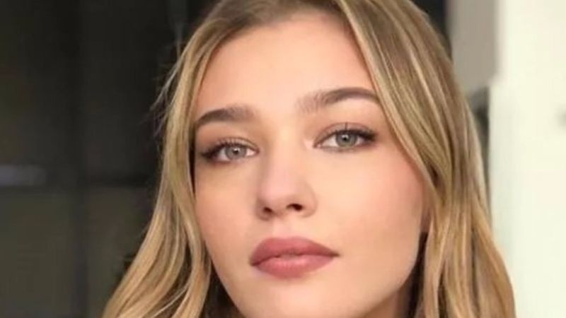 Melisa Döngel estetiği abartınca...'Yavrum sana ne oldu'