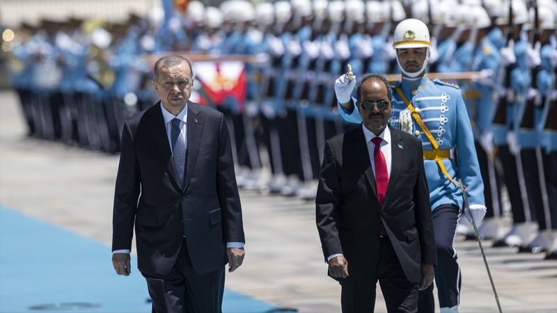 Cumhurbaşkanı Erdoğan, Somalili mevkidaşı Mahmud'u ağırladı