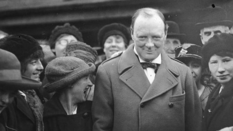 Vakanüvis, İngiltere'nin 'tuhaf' başbakanlarını yazdı