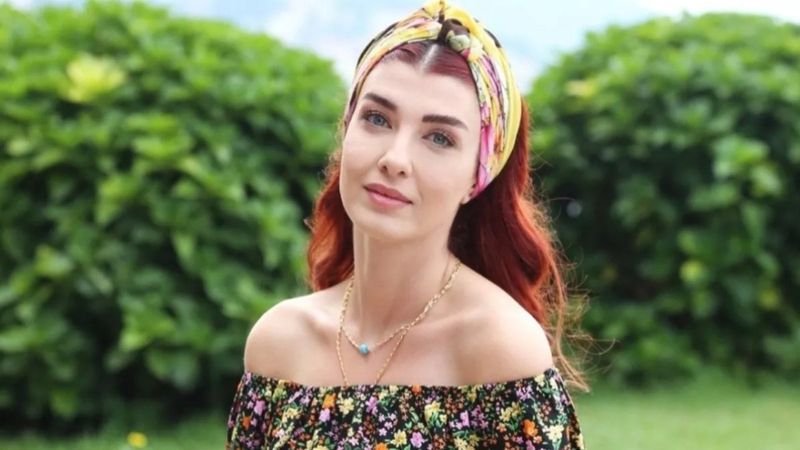 Kuzey'in Yıldız'ı kısacık elbise giydi, gören vuruldu! 'Seni yiyebilir miyim?'