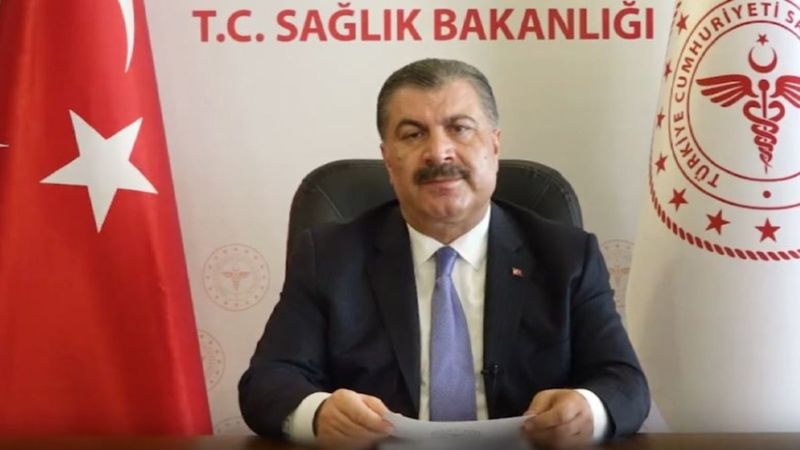 Fahrettin Koca'dan doktorlara silah verilmesi talebine tepki