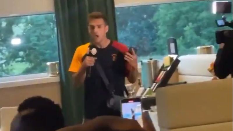 Eren Aydın'dan rap performansı