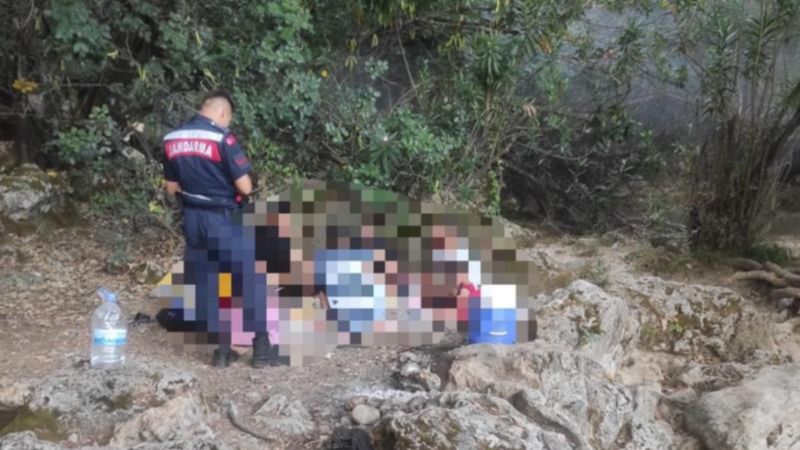 Antalya'da ormanda ateş yakanlara ceza kesildi