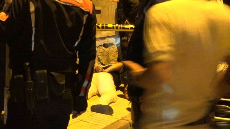 Çorum'da ekip otosuna ateş eden saldırganı polis ayağından vurdu