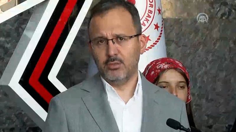 Mehmet Kasapoğlu'ndan KYK faizleri açıklaması