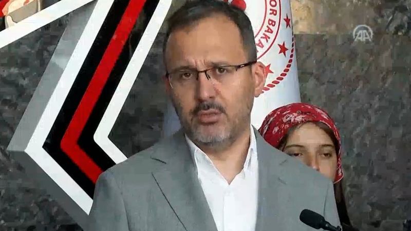 Mehmet Kasapoğlu'ndan yurtlarda yaz dönemi müjdesi