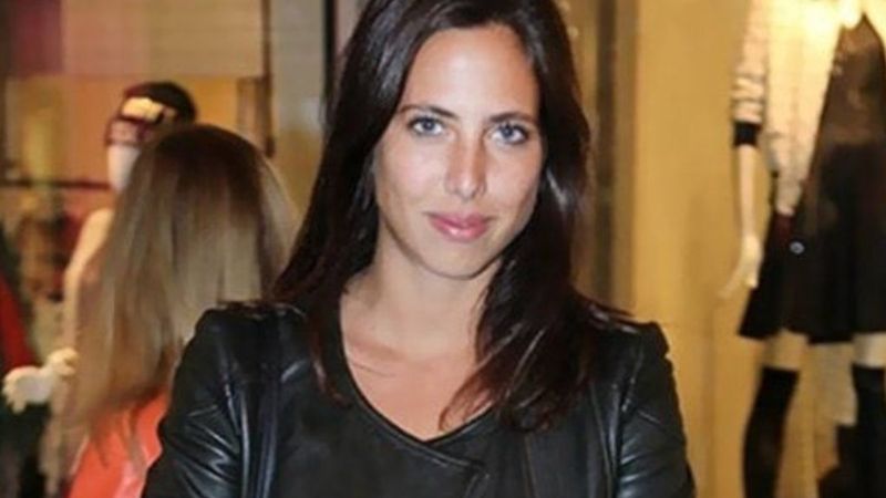 Hülya Avşar'ın kızı Zehra, kırmızı bikinisiyle arzı endam etti! Görenlerin nefesi kesildi...