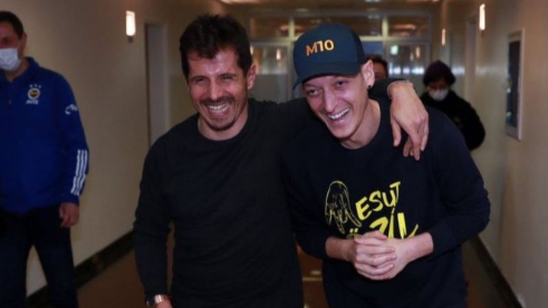 Mesut Özil, Başakşehir'de