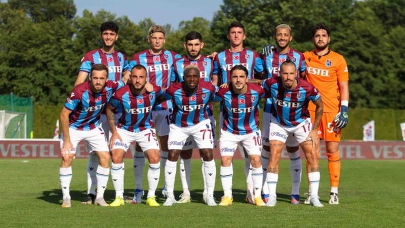 Trabzonspor hazırlık maçında MTK Budapeşte'yi 2-1 mağlup etti