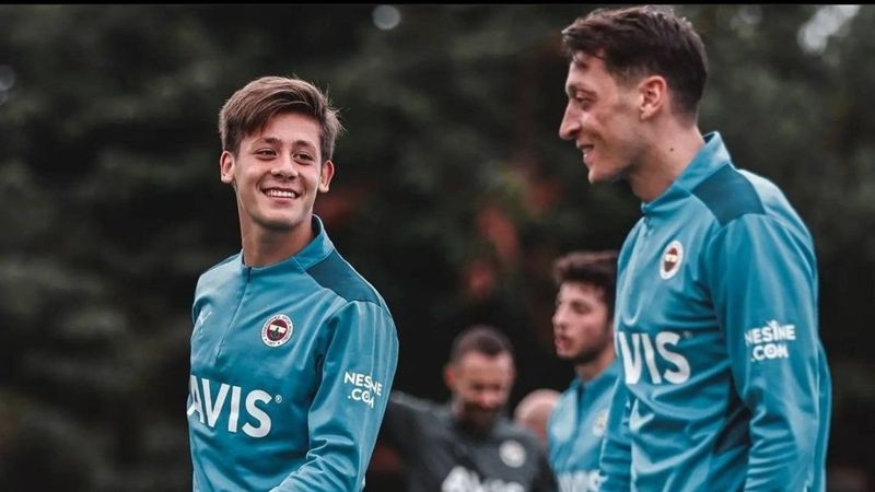 Arda Güler’den Mesut Özil’e veda paylaşımı