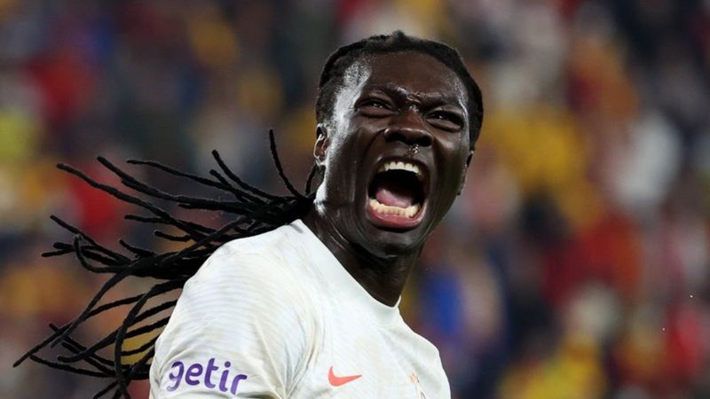 Bafetimbi Gomis'e Sepehan talip oldu