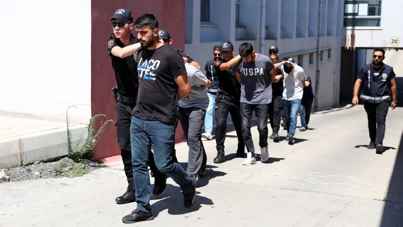 Adana'daki kavgada, kendi getirdiği tüfekle öldürüldü