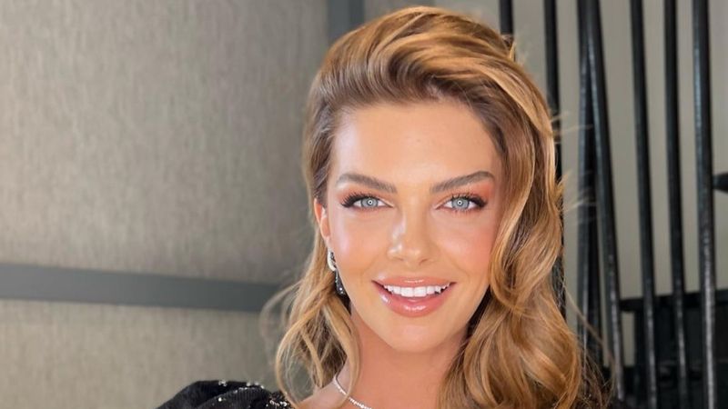 Pelin Karahan fit vücudunu sergiledi! 'Nasıl eridin'