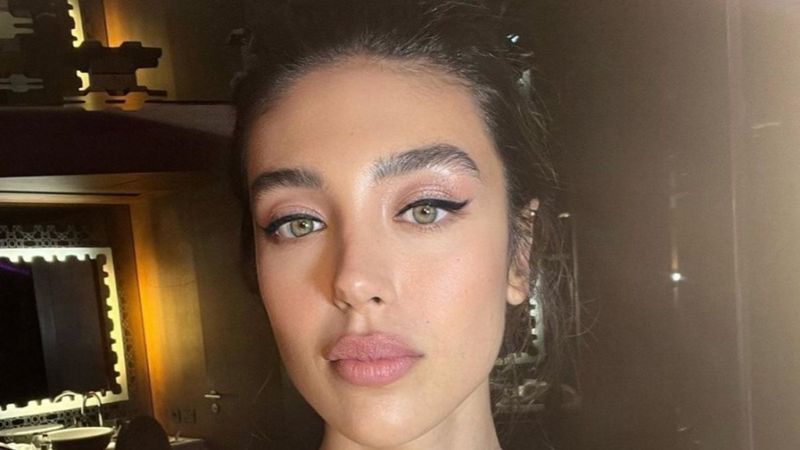 Özlem Ada Şahin göbek kaslarıyla olay oldu! 'Moleküllere ayrılmış'