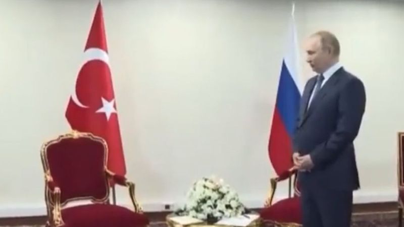 Rusya Devlet Başkanı Putin, Cumhurbaşkanı Erdoğan'ı beklerken