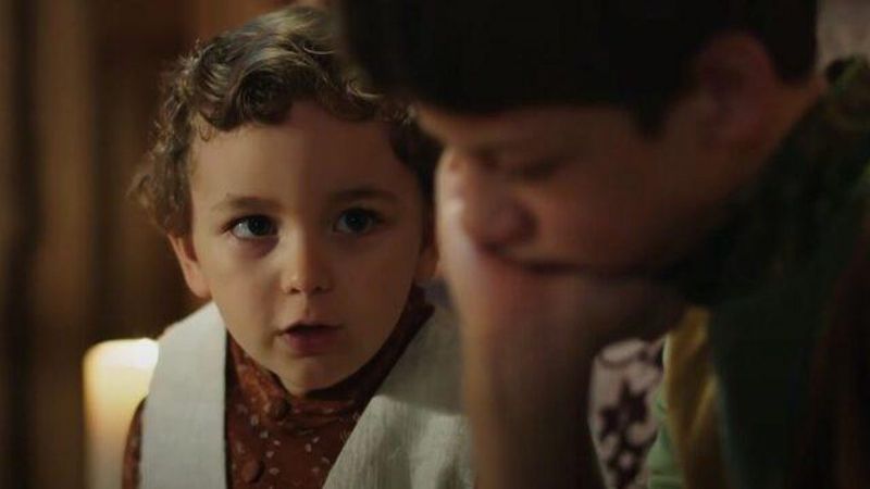 Muhteşem Yüzyıl'ın minik Şehzade Cihangir'i delikanlı oldu! 'Gözlerine vurulduk'