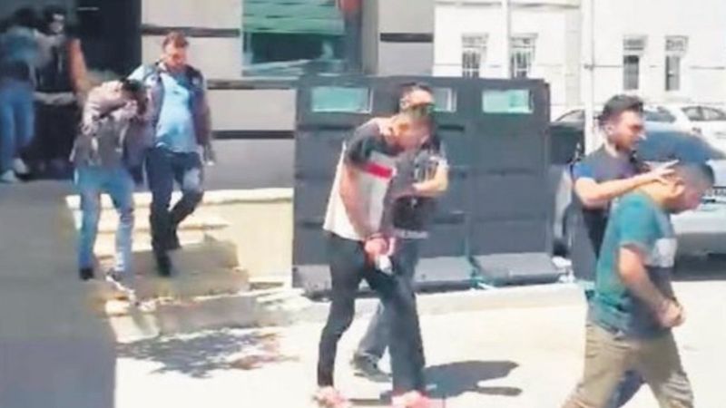 Uyuşturucu çetesinin kuryeliğini yapan polis, başındaki isim de savcı çıktı