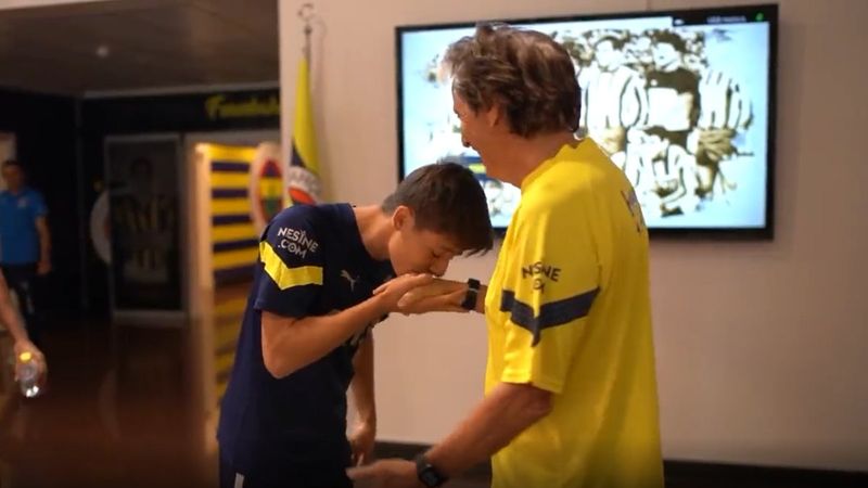 Arda Güler, Jorge Jesus’un elini öptü