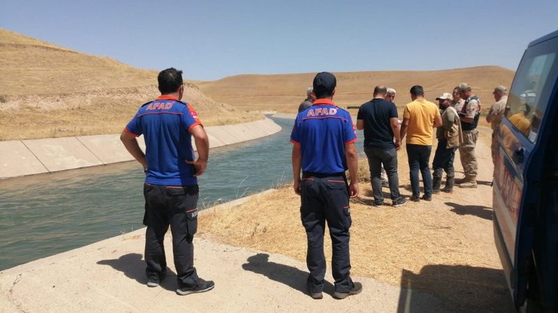 Batman'da kanala düşen kuzusu için suya atlayan çoban kayboldu