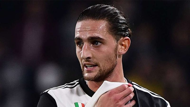 Juventus'ta 3 isimle yollar ayrılıyor